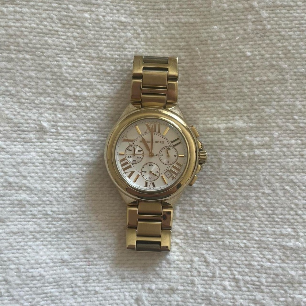 Michael Kors Gold Watch 🥂